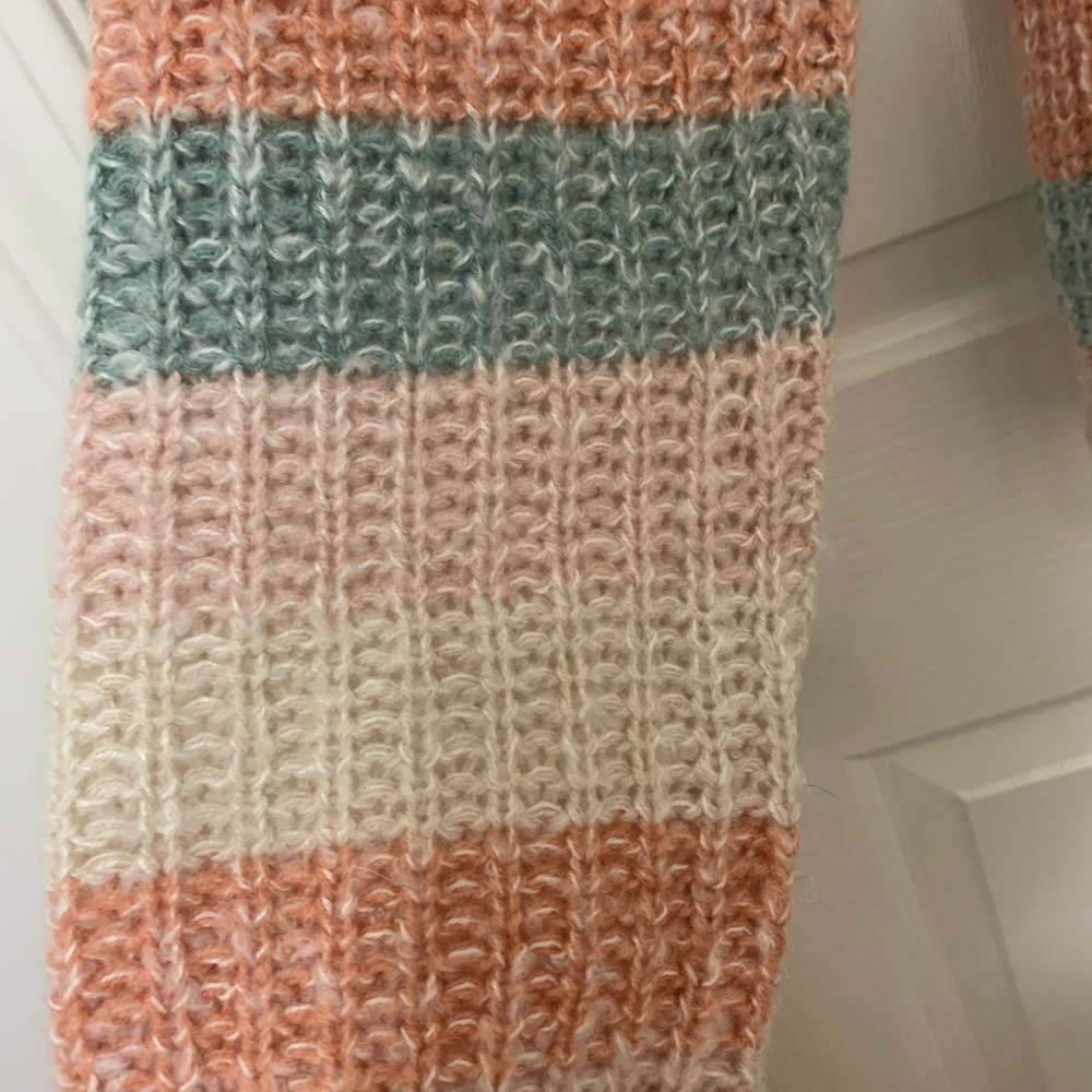 Knit sweater - Picture 3 of 3